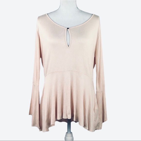 *SOLD* LUCKY BRAND | Washed Blush Bell Sleeve Top - Picture 2 of 5